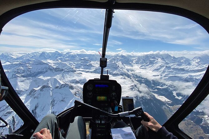 Private Swiss Alps Helicopter Tour Over Snow Covered Mountain Peaks and Glaciers - Panoramic Views of the Alps