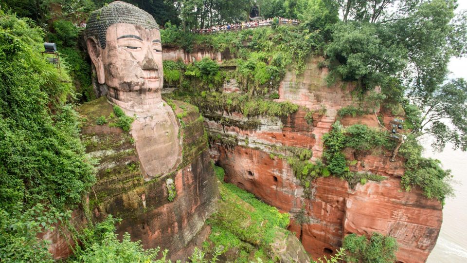 Private Tour to Leshan Giant Buddha & Huanglongxi Old Town - Local Culture and Customs