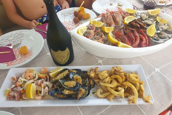 Private Yacht Tour in Gallipoli - Local Cuisine