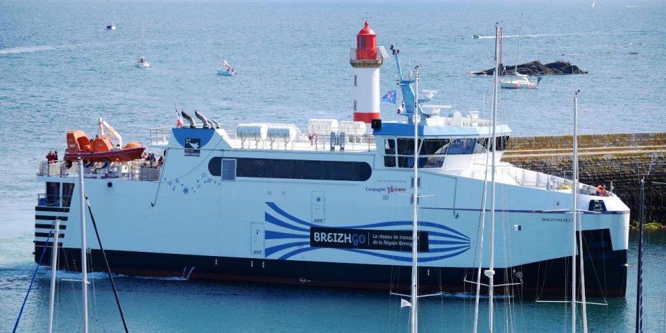 Quiberon: Ferry Ticket From/To Belle-Île-En-Mer, Sauzon - Island Activities and Pace