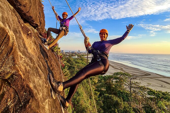 Rappelling at Costão Beach - Participant Experiences and Reviews