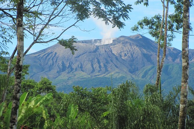Rincon De La Vieja Day Trip Adventure From Playa Del Coco - Accessibility and Transportation Details