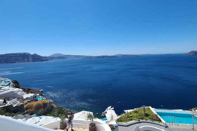 Romantic Tour Through Santorini - Itinerary Details