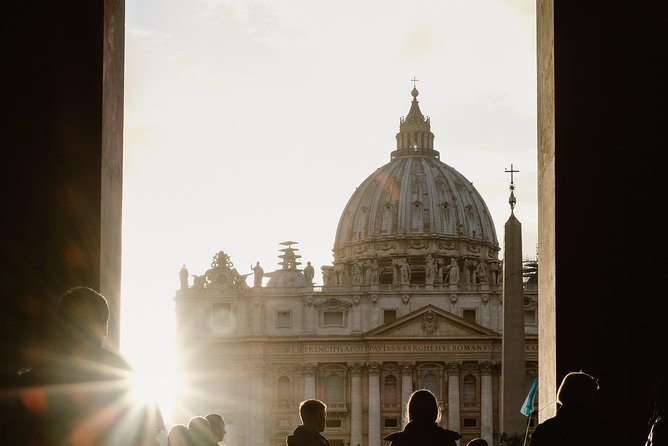 Rome, the Eternal City in One Day Private Tour From Civitavecchia Port - Tips for Travelers