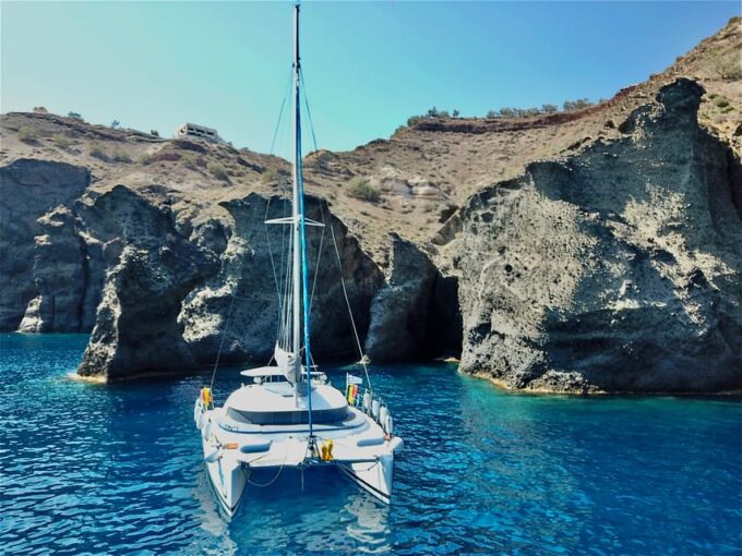 Santorini: Special Occasion Excursions With Food & Drinks - Champagne and Relaxation