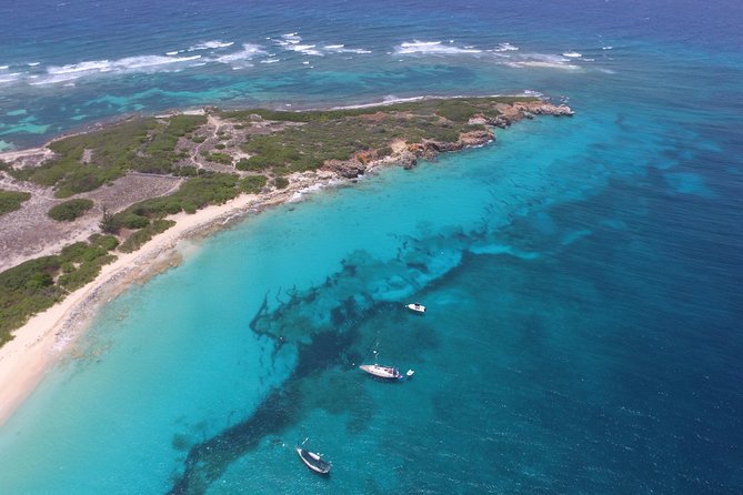 Sea Ray Sundancer Luxury Private Boat Charter - Getting to the Meeting Point