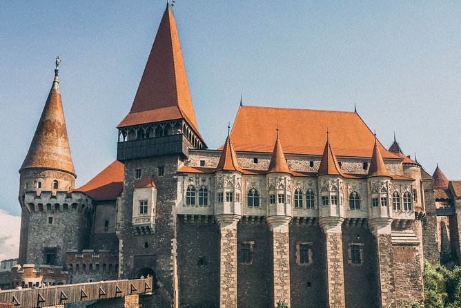 Sibiu to Hunedoara and Alba Lulia Full-Day Group Excursion - Tour Duration and Route