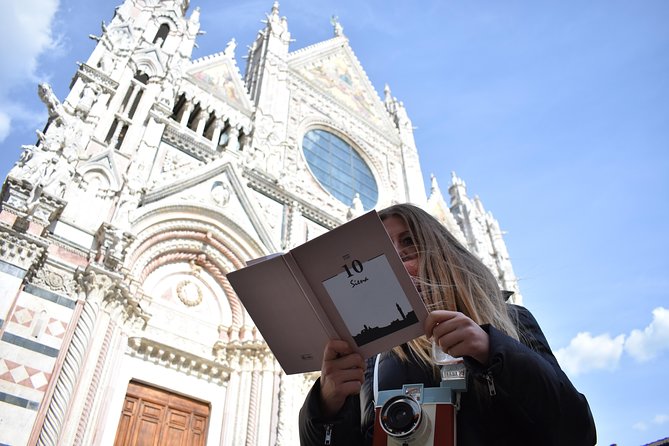 Siena Top 10 Pula Tour - Explore Evocative Places