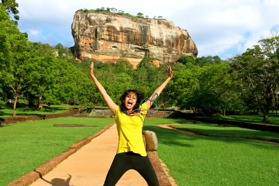 Sigiriya and Pidurangala Rock From Negombo - Customer Reviews