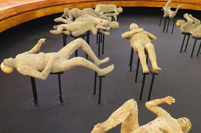 Skip the Line Full Day Tour of Pompeii Through the Ancient Domus - Crafting an Unforgettable Experience