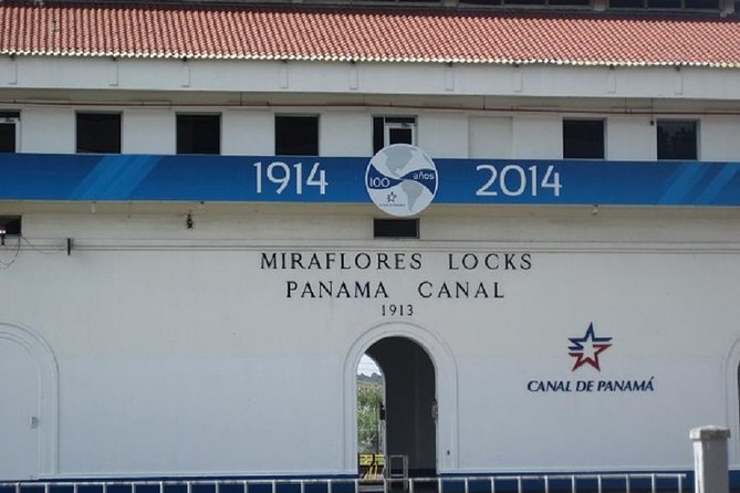 Skip the Line: Miraflores Visitor Center Ticket With Transfer - Accessibility and Inclusions