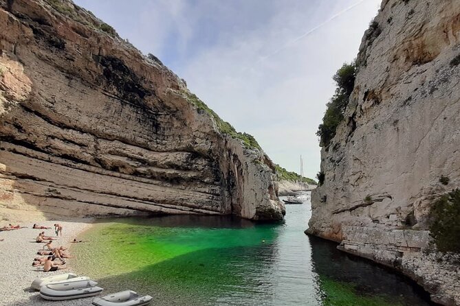 Stiniva, Green Cave, Blue Lagoon & Secret Places - Additional Tour Details