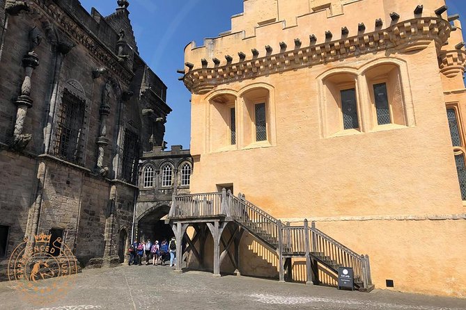 Stirling Castle and Loch Lomond Full-Day Private Tour in a Premium Minivan - Explore Stirling Castle