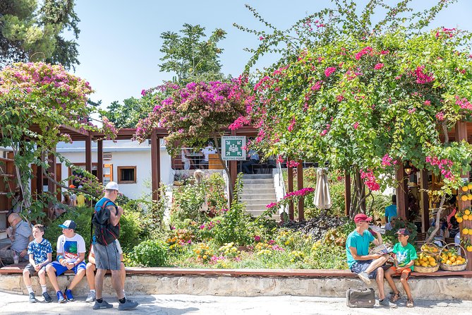 The Palace of Knossos With Optional Skip-The-Line Ticket - Discovering Minoan History
