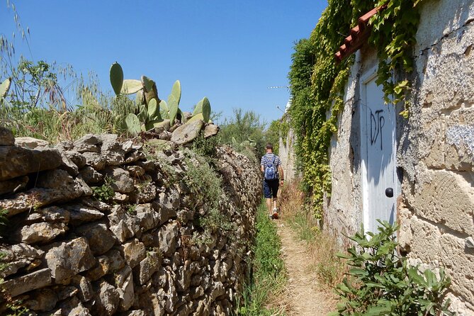 The Path of the Cliffs: Torre Olivieri and the Gruccione Bay - Accessibility Considerations