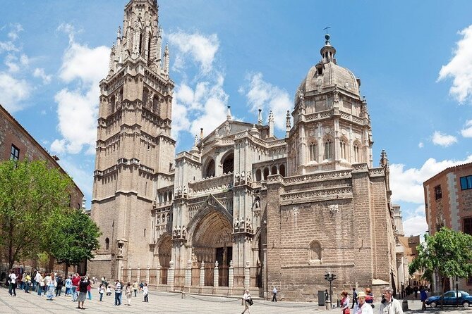 Toledo Full Day on Your Own With Tourist Train of Toledo - Riding the Tourist Train