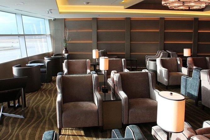 Toronto Pearson International Airport Plaza Premium Lounges - Customizable Lounge Experiences