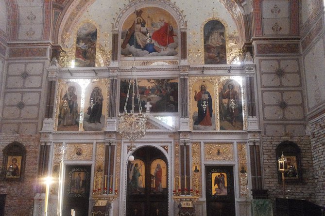 Tour of the MONASTERIES at FrušKa Gora NP and Sremski Karlovci With Wine Tasting - Ensuring a Timely Start