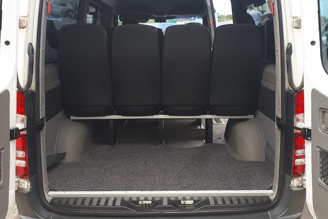 Transfer From Dreams Las Mareas Hotel to Liberia Airport (Lir) - Friendly and Accommodating Drivers