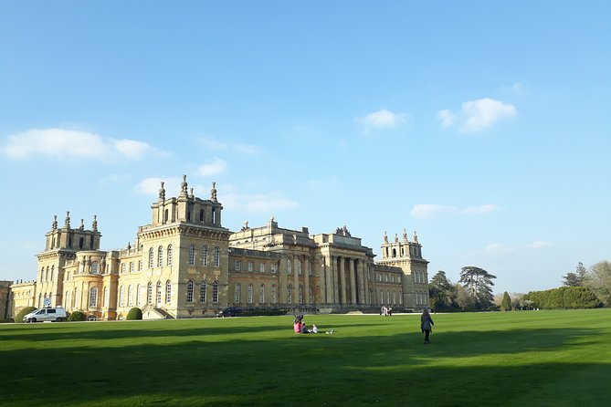 Transfer From Southampton to Heathrow via Oxford & Blenheim - Pricing and Inclusions