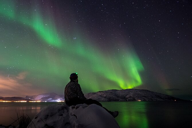 Tromsø Norway - Small Group Aurora Hunt Tour With a Local Guide - Professional Photography