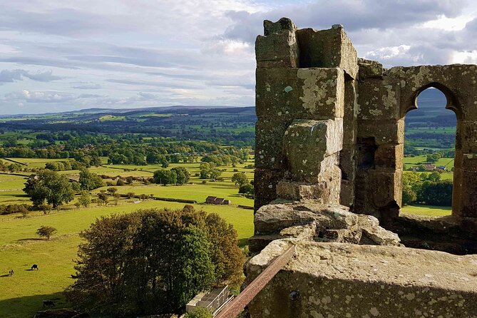 Ultimate Yorkshire Dales Tour - Magnificent Views - Photo Stops - Expert Guide - Comfortable and Convenient Transport
