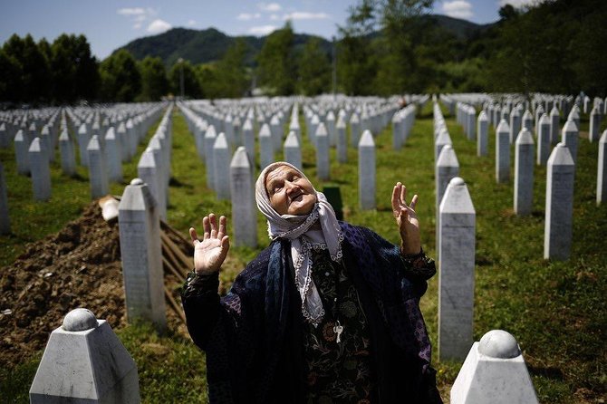Understanding Srebrenica Genocide Lunch With Local Family - Private Tour - Immersive Local Experiences