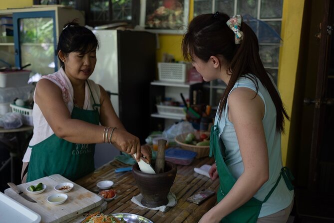 Vegetarian Organic Thai Cooking Class and Market Tour in Phuket - Participant Feedback and Reviews