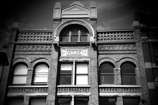 Victoria - True Crime Walking Tour, James Bay to Songhees Point - Crime Scene Highlights
