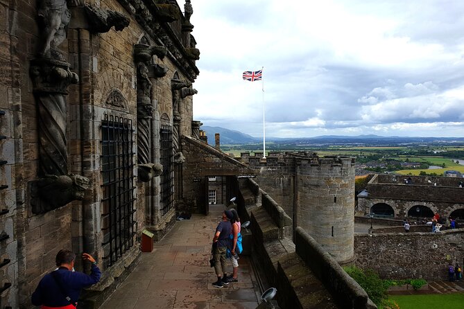 Wallace Monument, Stirling Castle, Linlithgow Palace, Luxury MPV - Tour Experience and Reviews