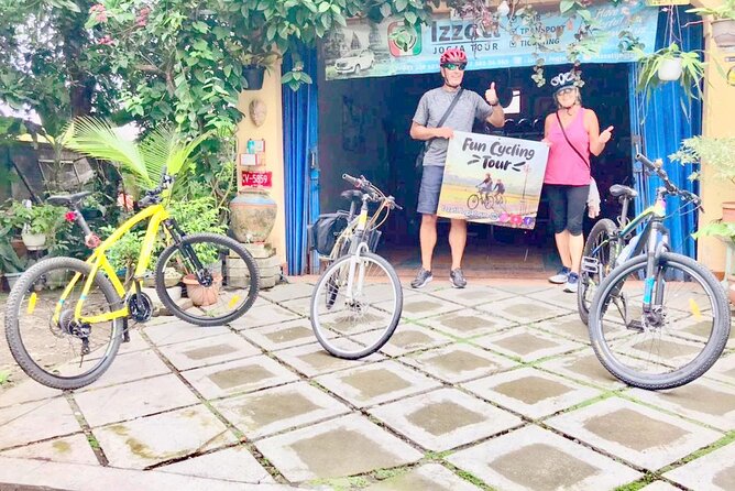 Yogyakarta Cycling Tour Around the Villages and Fish Farm - Preparing for the Tour
