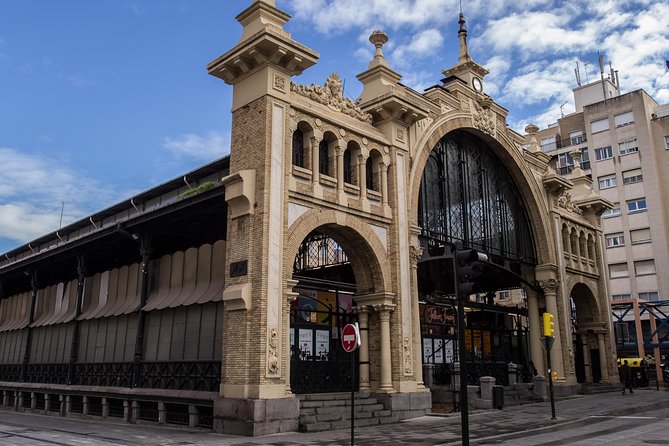 Zaragoza Private Walking Tour With Official Tour Guide - Group Pricing