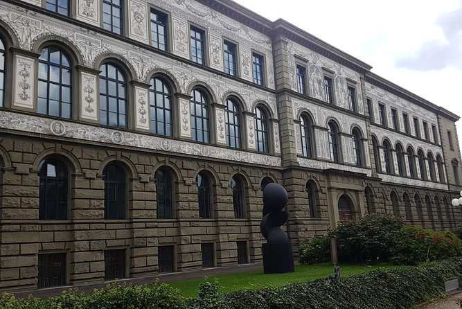 Zürich City Private Walking Tour With Optional Lake Cruise - Duration and Schedule