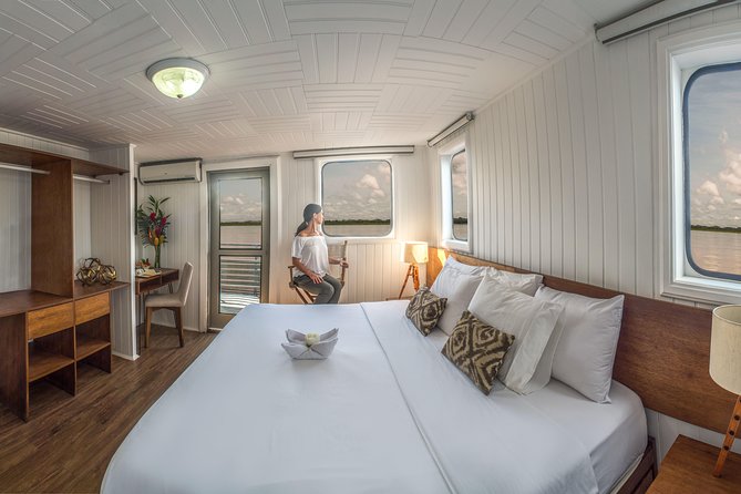 7 Day Amazon River Luxury Cruise From Iquitos on La Perla - Good To Know