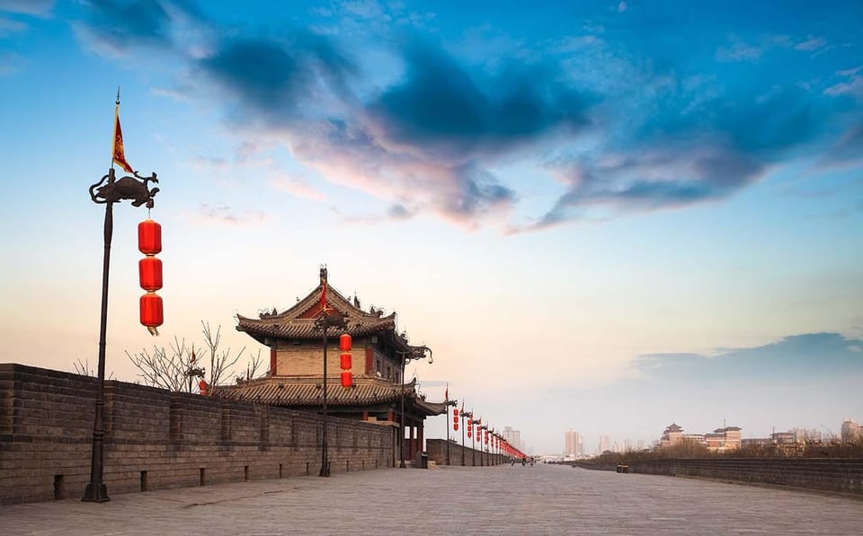 17 Day Private Tour: Multi Faceted China With Yangtse-Cruise - Meals and Dining