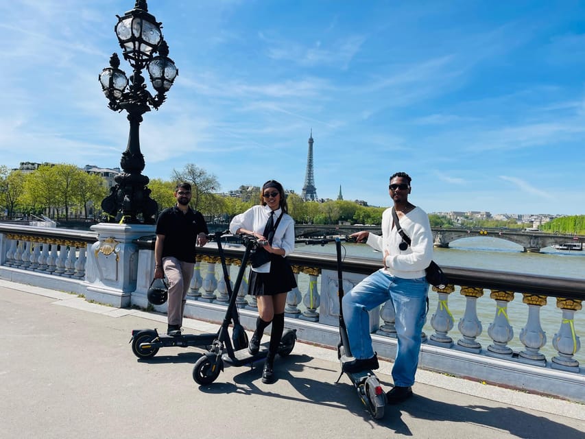 2H VIP Paris Private E-scooter Tour - Tour Itinerary