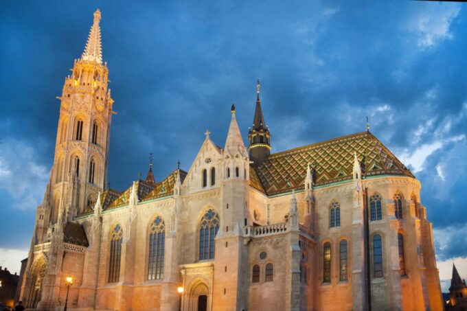 3-Hour Orientation Walking Tour of Buda and Pest - Booking and Cancellation Policy