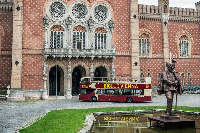 48-Hour Hop-On Hop-Off With Guided Walking Tour and River Cruise - Booking and Cancellation