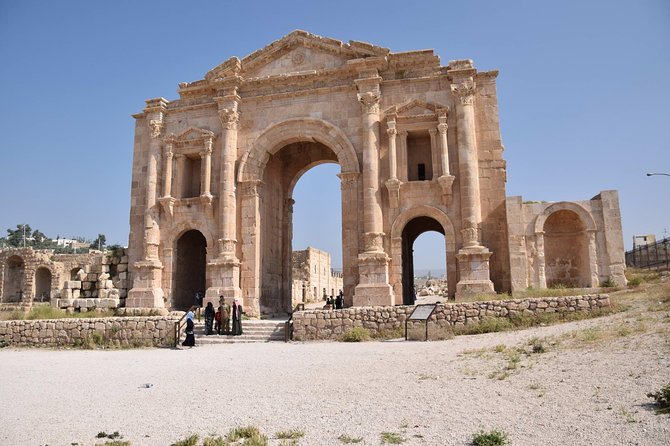 5 Day Tour: Amman Petra Jerash Mount Nebo Karak Castle Wadi Rum Red & Dead Sea - Traveler Experiences and Reviews