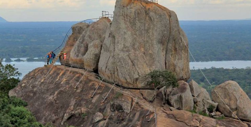 8-Day Cultural Triangle & Wildlife Tour - Day 5: Sigiriya