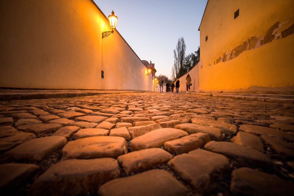 Alchemy and Mysteries of Prague Castle Walking Tour - Prague Castle and Golden Lane