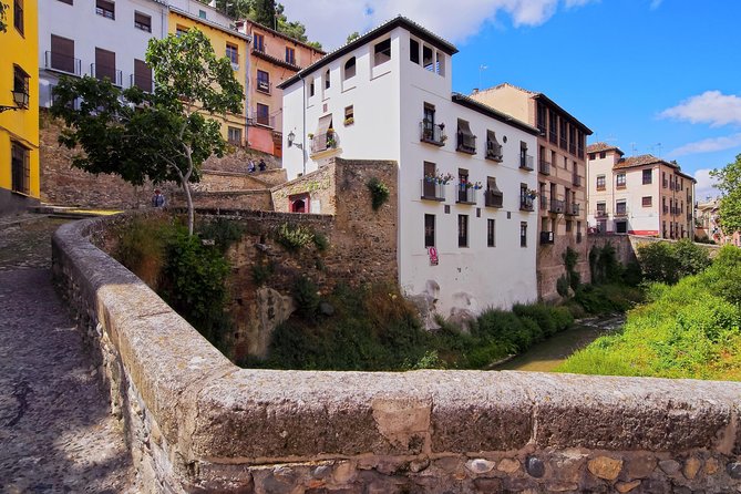 Alhambra & Generalife, Albaicín & Sacromonte Skip-the-Line Private Tour - Pricing and Cancellation Policy