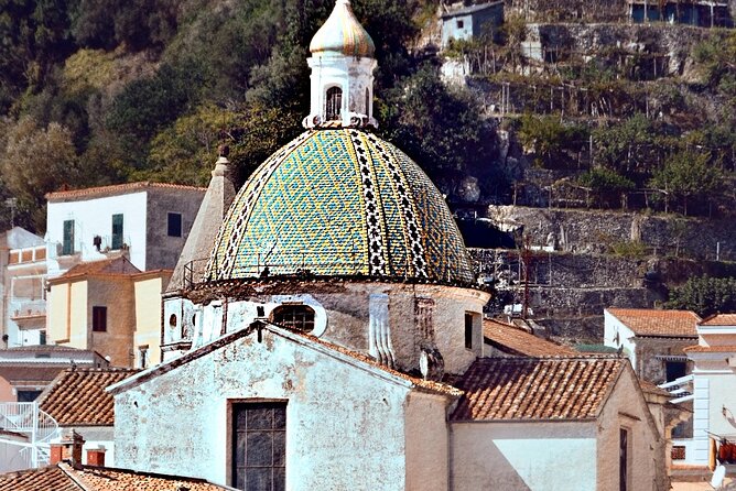 Amalficoast Half Day Trip by Boat With Aperitif - Enjoying the Aperitif