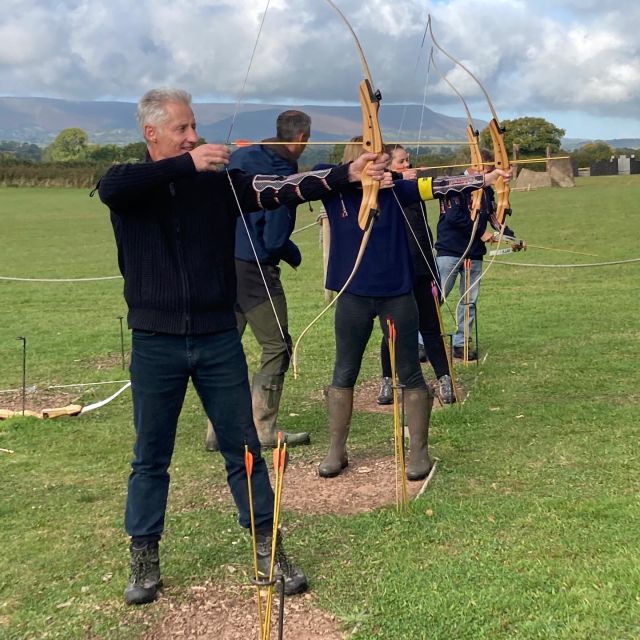 Archery Experience in the Herefordshire Countryside - Suitable for Beginners and Experienced