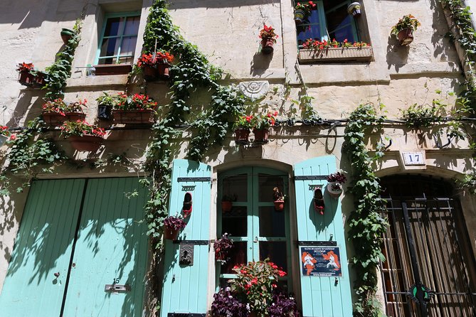 Arles Half-Day Private Walking Tour, History, Culture & Van Gogh - Booking and Cancellation Policy