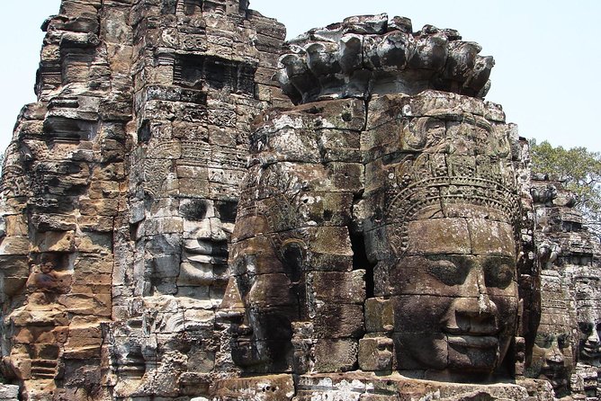 Bangkok to Angkor Wat 2 Days 1 Night Tour Go by Flight and Take Car Back - Customer Reviews