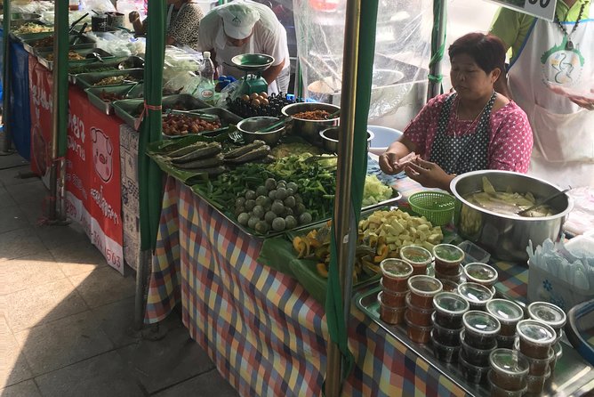 Bangkoks Wireless Road: A Self-Guided Audio Tour - Tips for a Great Experience