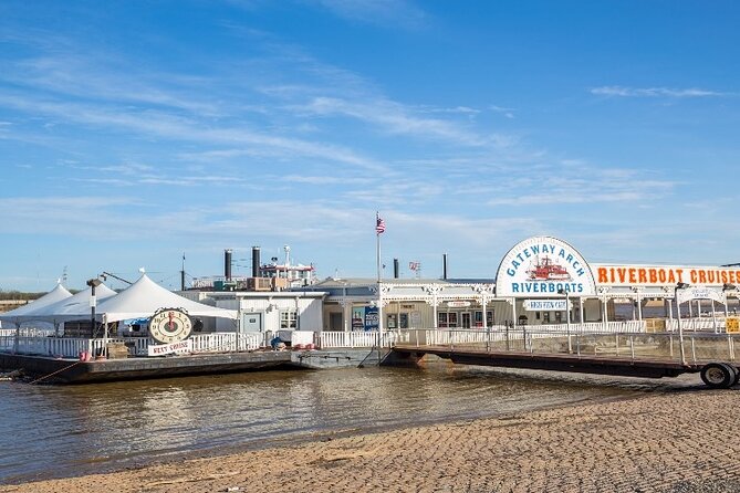 Best of St. Louis Small Group Tour W/St Louis Arch & River Cruise - Tips for Travelers