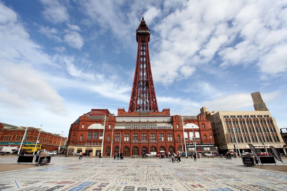 Blackpool: Tower Eye Entry Ticket - 4D Cinemas Historical Storytelling