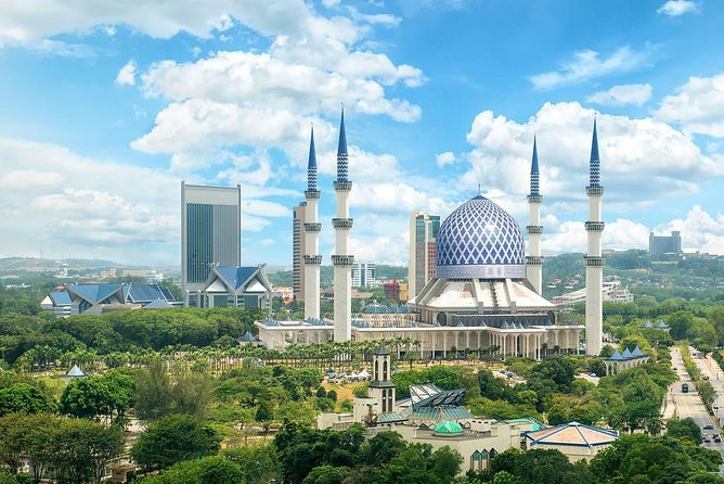 Blue Mosque And Batu Caves Tour - Guest Reviews and Experiences